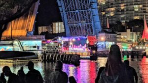 advanced roofing winterfest boat parade award winnter community spirit