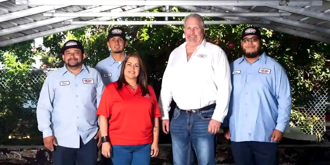Advanced Roofing team members